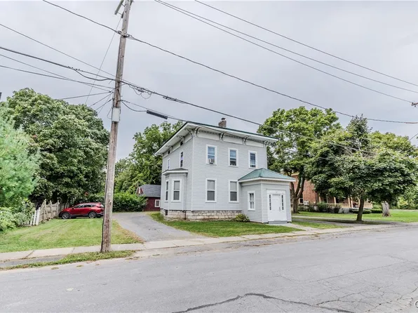 240 Rexford Pl, Watertown, NY 13601