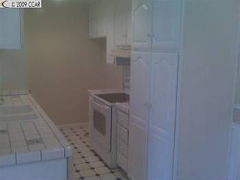 2nd image of 2409 Peppertree Ct APT 2