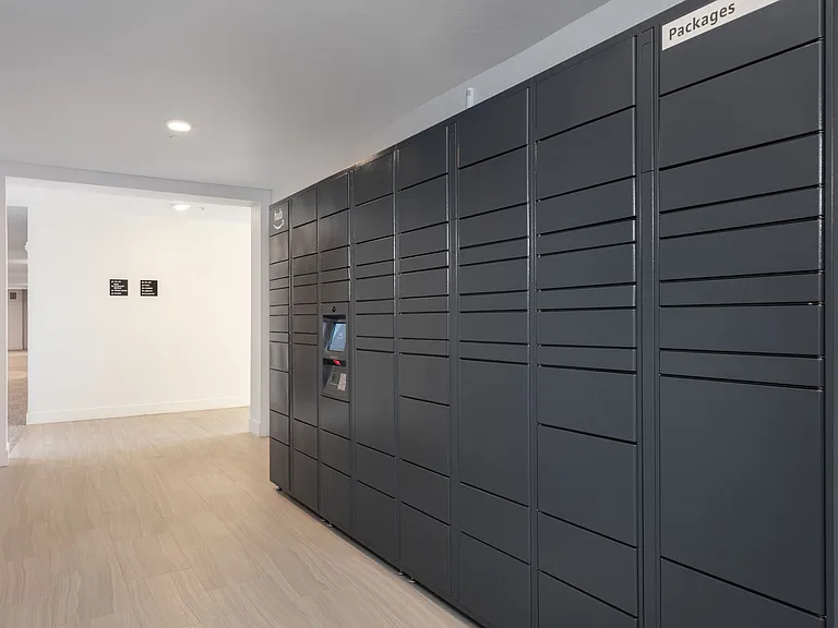 Sunsweet Apartments — Photo 16