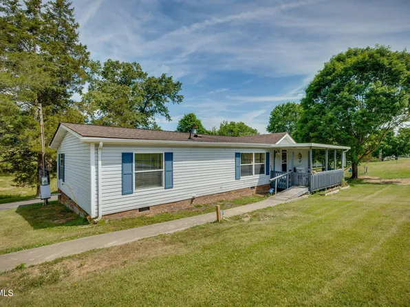 5716 Starlight Rd, Kingsport, TN 37660