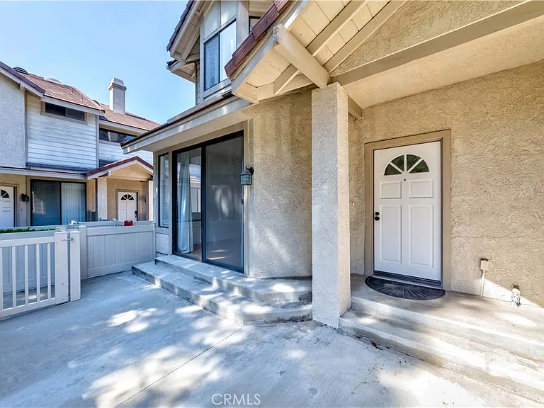 2577 Plaza Del Amo #737 — Photo 31