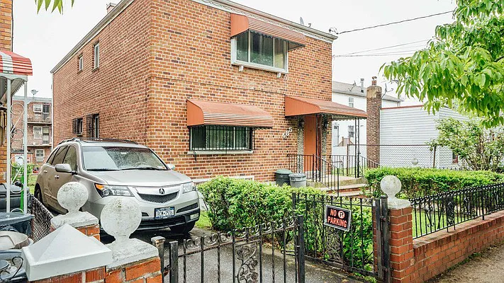 Rented by Nooklyn NYC LLC | media 1