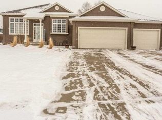 1301 S Fernwood Ave, Brandon, SD 57005