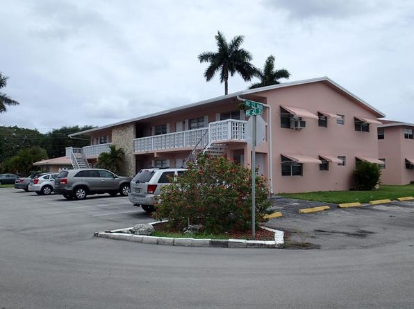 2130 NE 42nd St APT 5