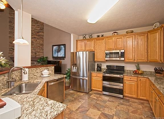 2nd image of 7191 Stokes Dr #7191