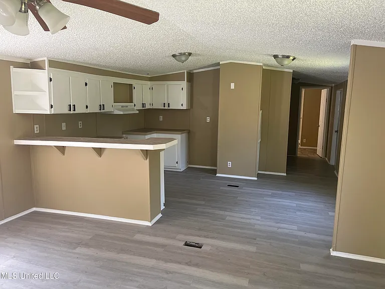 126 Margaret St — Photo 5