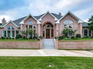 802 Inwood Ln, Colleyville, TX 76034