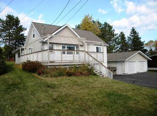 2105 Hutchinson Rd, Duluth, MN 55811