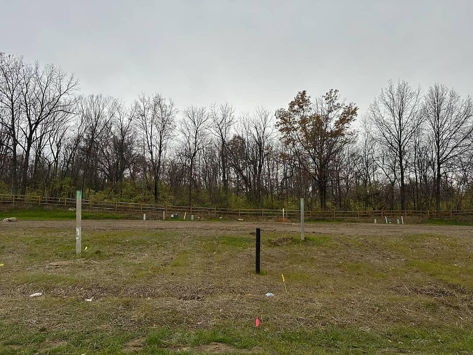 2nd image of 2807 Horsham Dr
