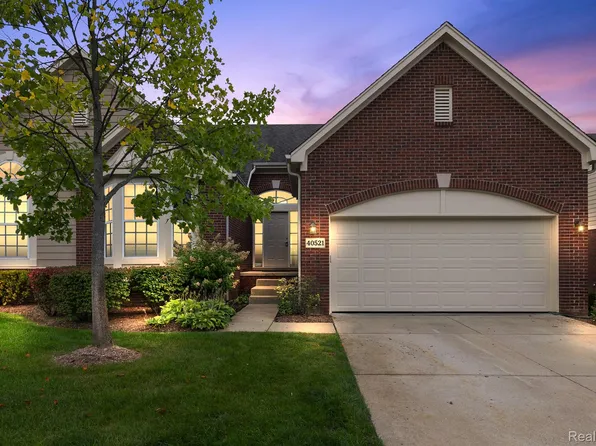 40521 Lenox Park Dr, Novi, MI 48377