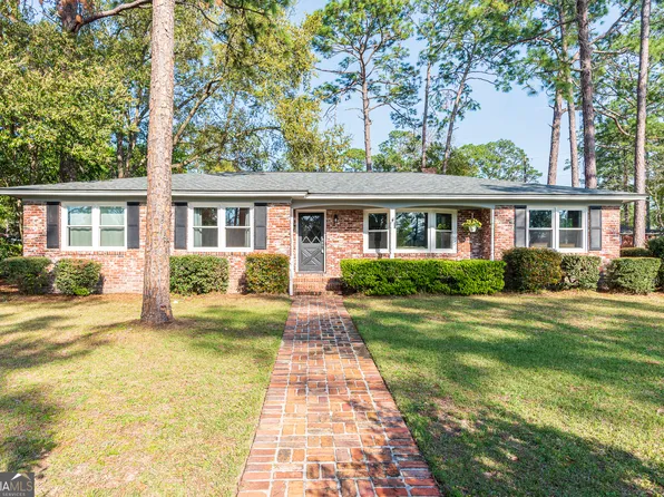 1700 Marshall Dr, Waycross, GA 31501