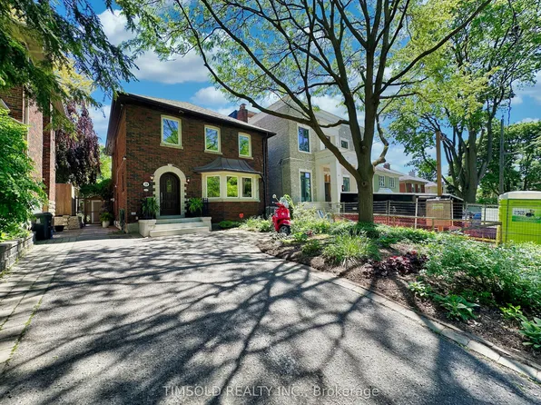 29 Tarlton Rd, Toronto, ON M5P 2M6