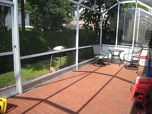 Large Screen Enclosed Patio