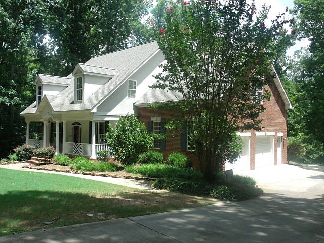 1st image of 106 Creekside Ct