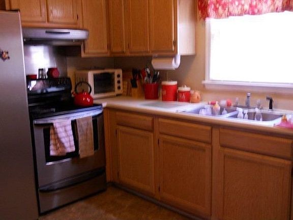 2nd image of 5607 Islandview Dr