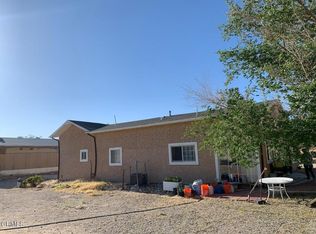 10424 Santa Fe Fire Rd, Lucerne Valley, CA 92356