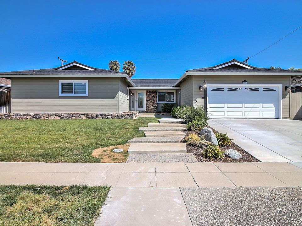 1st image of 3393 Lynn Oaks Dr