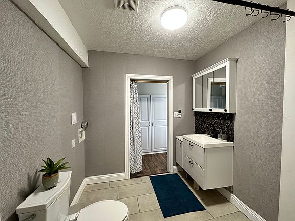 5th image of 1991 W Leisure Cir #1
