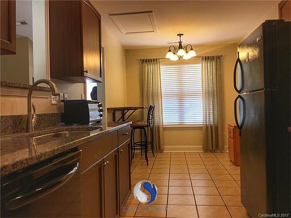 Granite Counter Tops & Tile Flooring