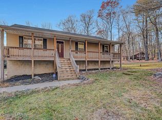 119 Woodland Rd, Albrightsville, PA 18210