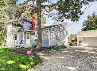 521 Cottage Grove St, Lowell, IN