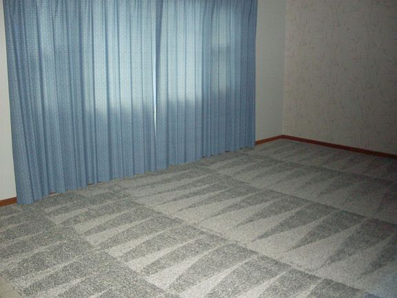 4th image of 1208 Grant Ave