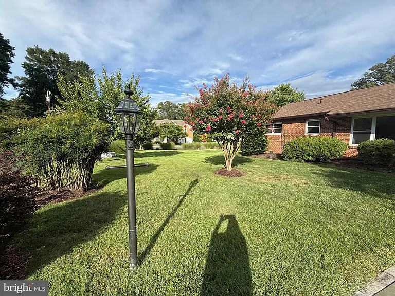 6175 Cobbs Rd — Photo 3