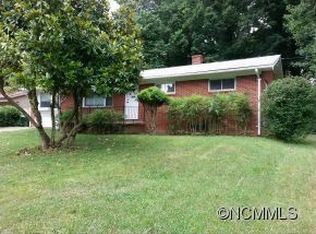 19 Browndale Rd, Asheville, NC 28805