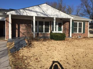 1930 Avon Ct, Florissant, MO 63033