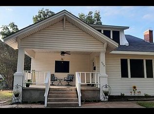 304 NE 3rd St, Hubbard, TX 76648