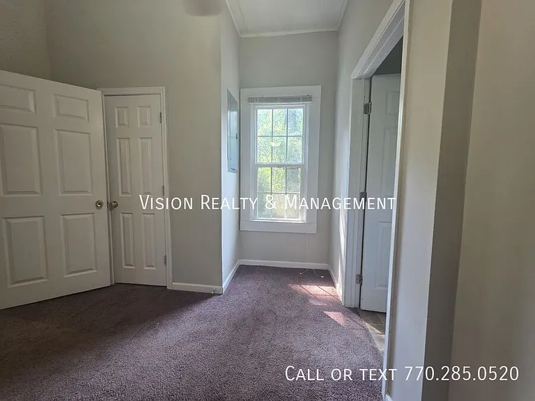 127 Pike St — Photo 11