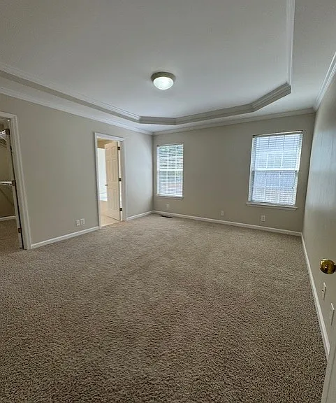 2032 Glastonbury Dr — Photo 11