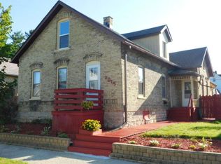 2015 N Wisconsin St, Racine, WI 53402