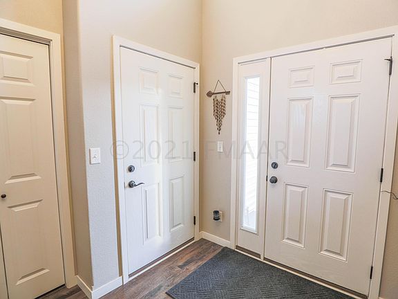 2nd image of 2736 11th St W