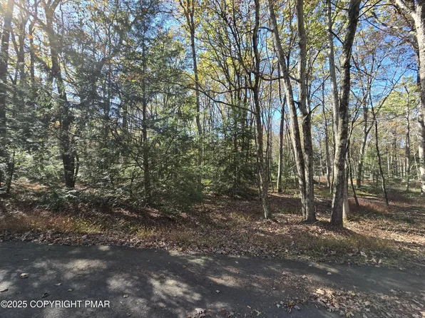 H570 Cross Run Rd, Jim Thorpe, PA 18229