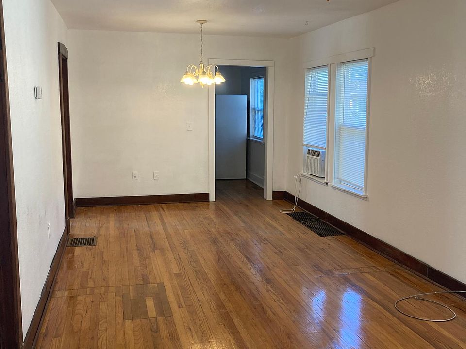 1st image of 1203 E 22nd Ave