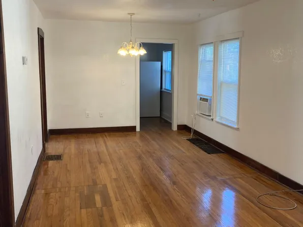 1203 E 22nd Ave, North Kansas City, MO 64116