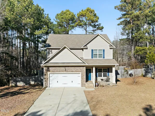 64 Valor Cir, Bunnlevel, NC 28323