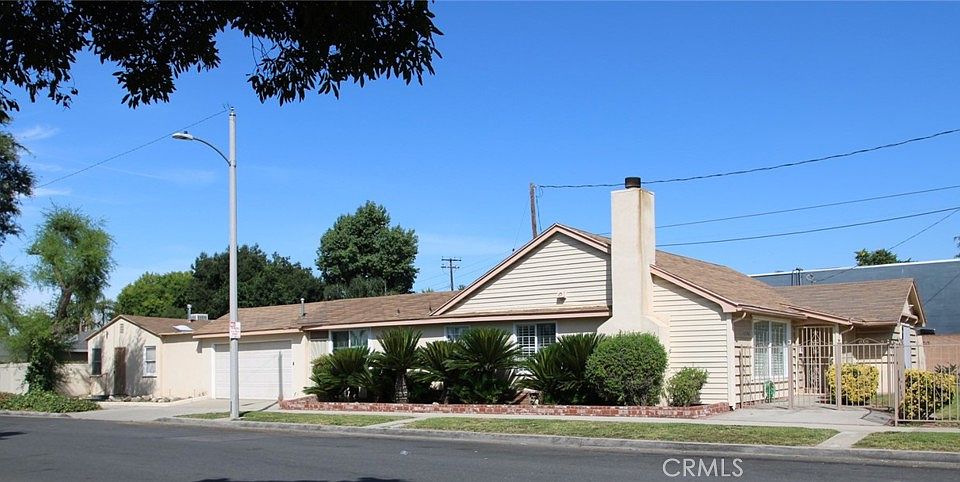 1st image of 1946 Glenoaks Blvd