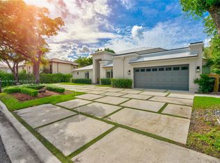 5344 NW 94 Doral Pl, Doral, FL 33178