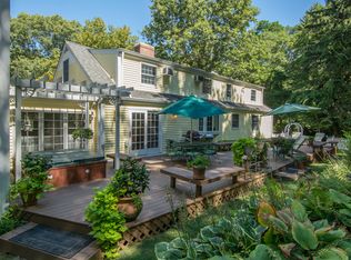 6 Coptor Ct, Huntington, NY 11743