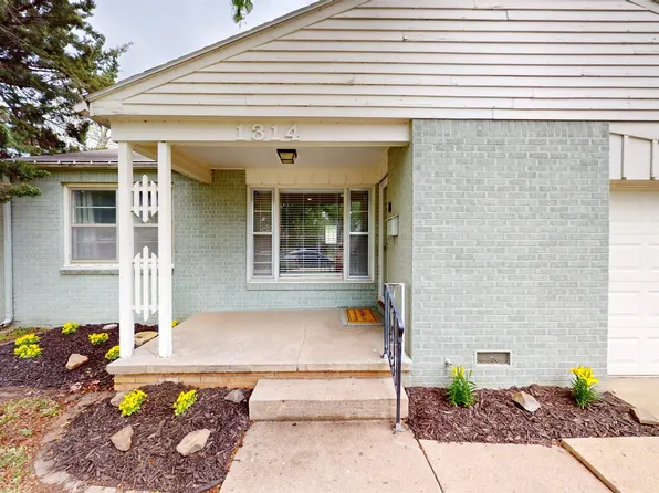 1314 E Jump St, Wichita, KS 67216