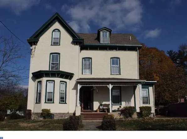 323 E Moreland Ave Floor 1, Hatboro, PA 19040