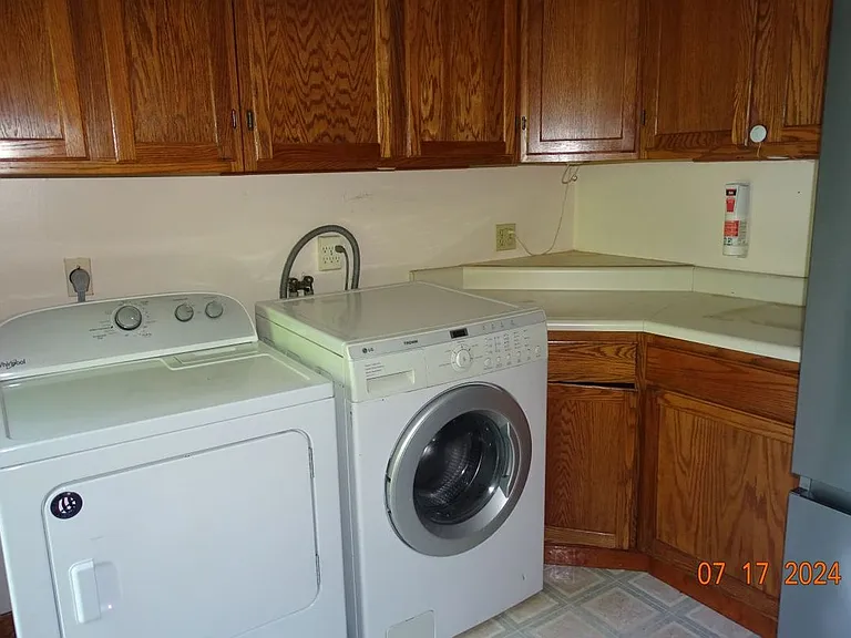 410 Bald Hill Rd #A — Photo 8