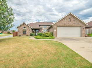 251 Asboth Dr, Centerton, AR 72719