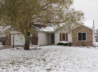 304 Rathert Ct, Auburn, IN