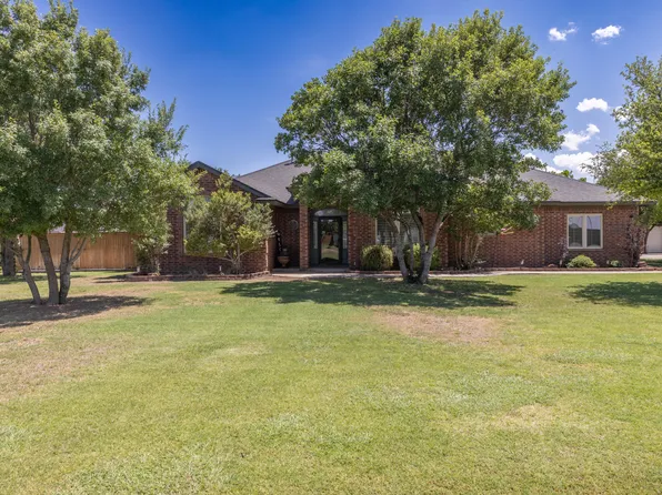 8117 County Road 7610, Wolfforth, TX 79382