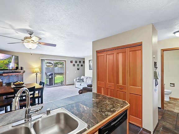 5th image of 23027 E Colt Ln #23027