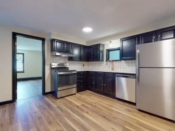 Beacon Court, 20 Beacon Ave #17, Biddeford, ME 04005