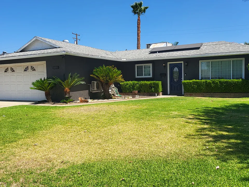 9605 Fremont Ave